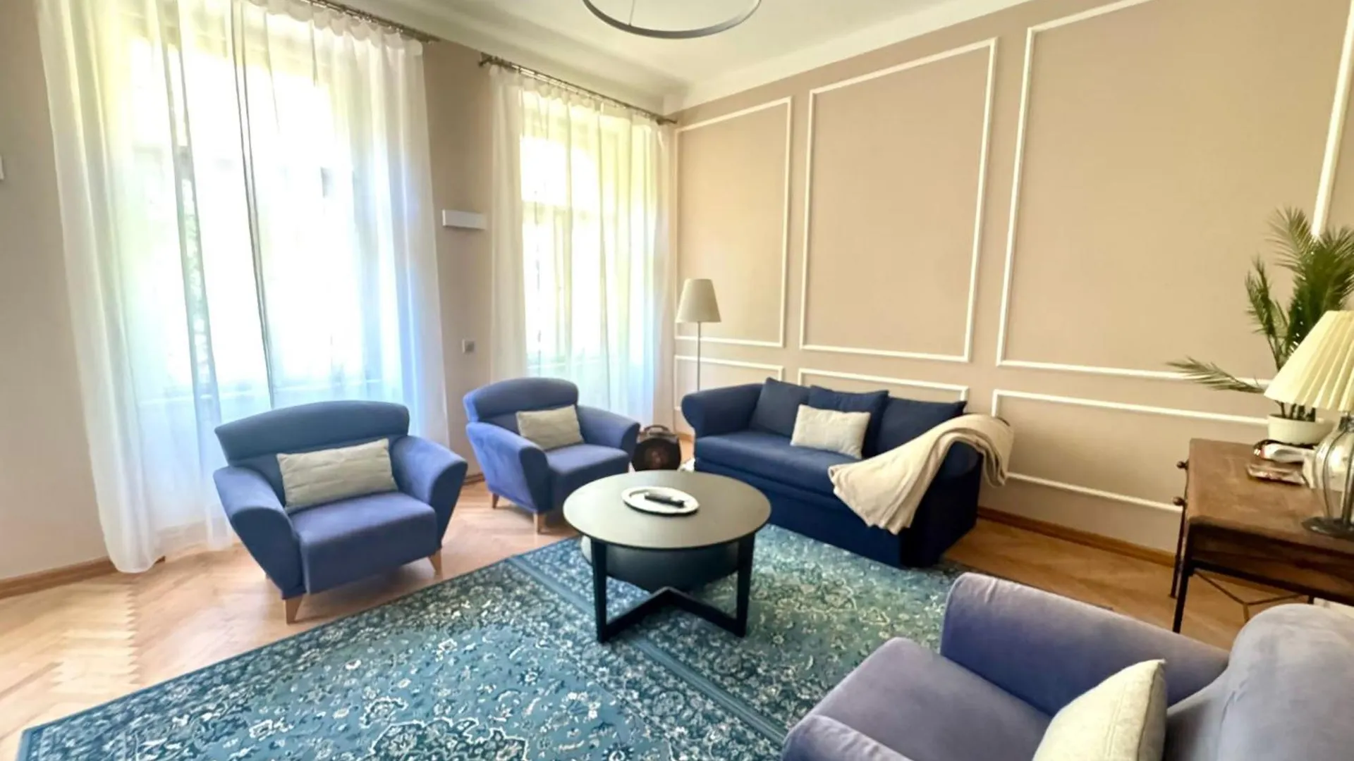 Royal Crown Apartment Prag