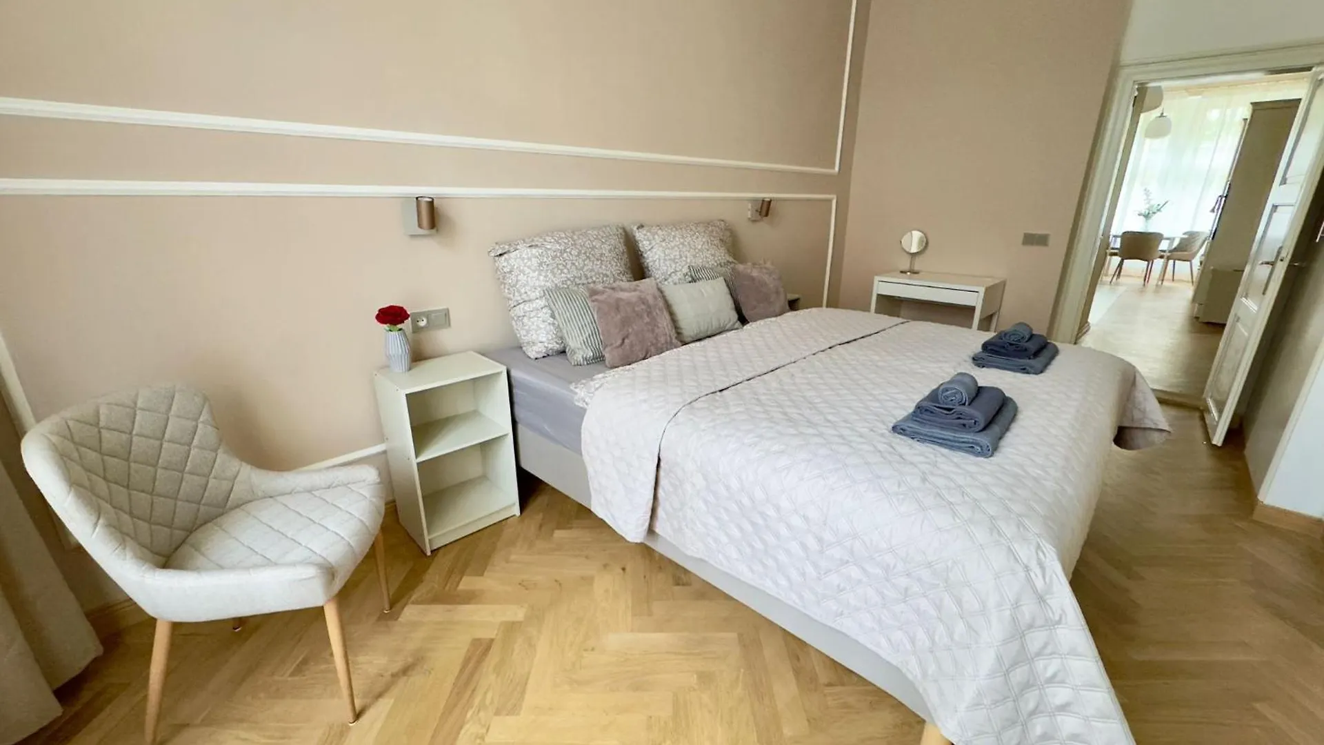 Royal Crown Apartment Prag