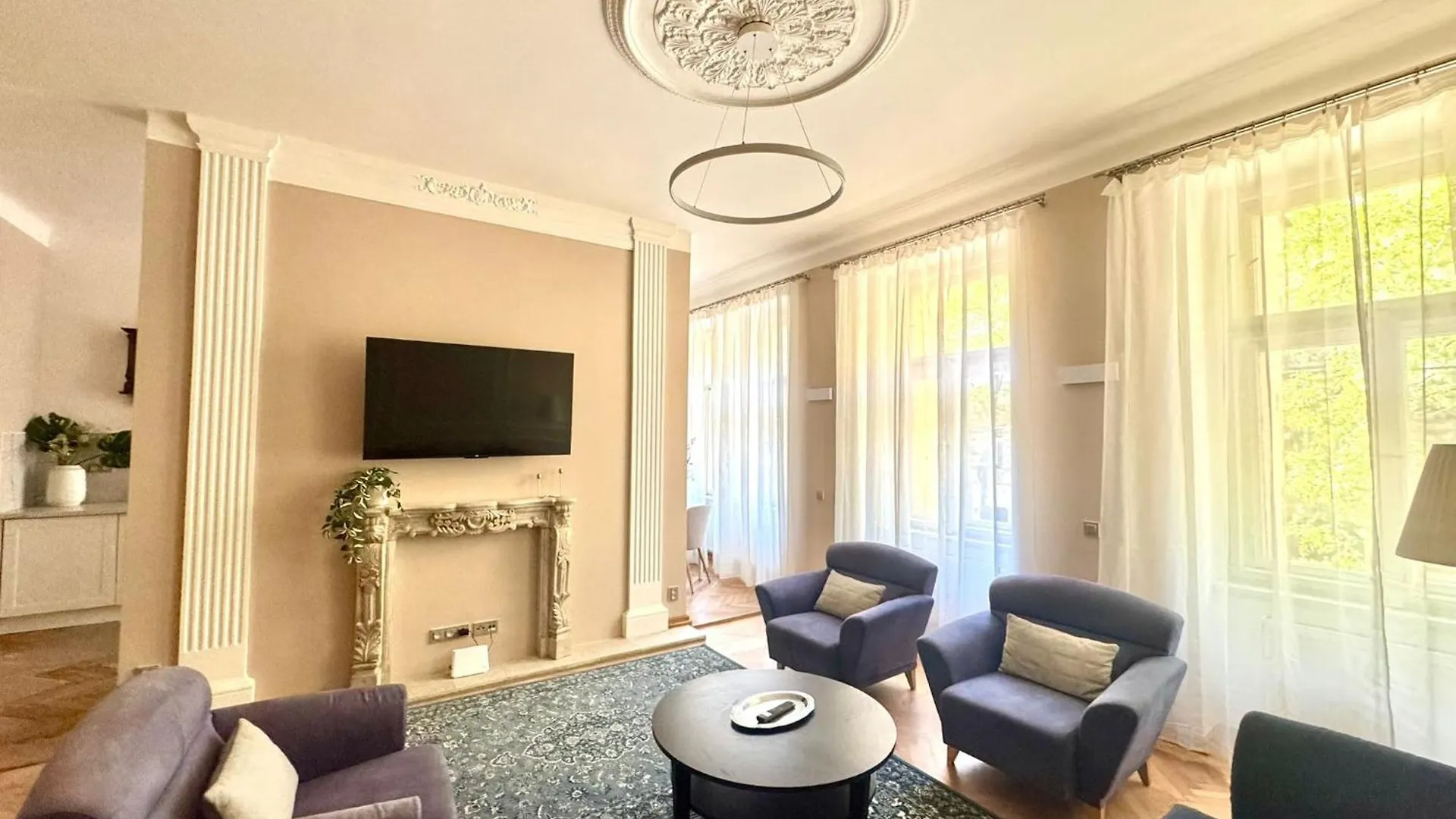 Royal Crown Apartment Prague